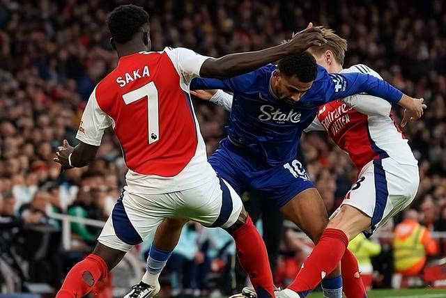 阿莱格里：明天肯定有人需要恢复，但替补的球员必须提供帮助（阿莱格里：明天有人需要休整，替补必须站出来贡献力量）