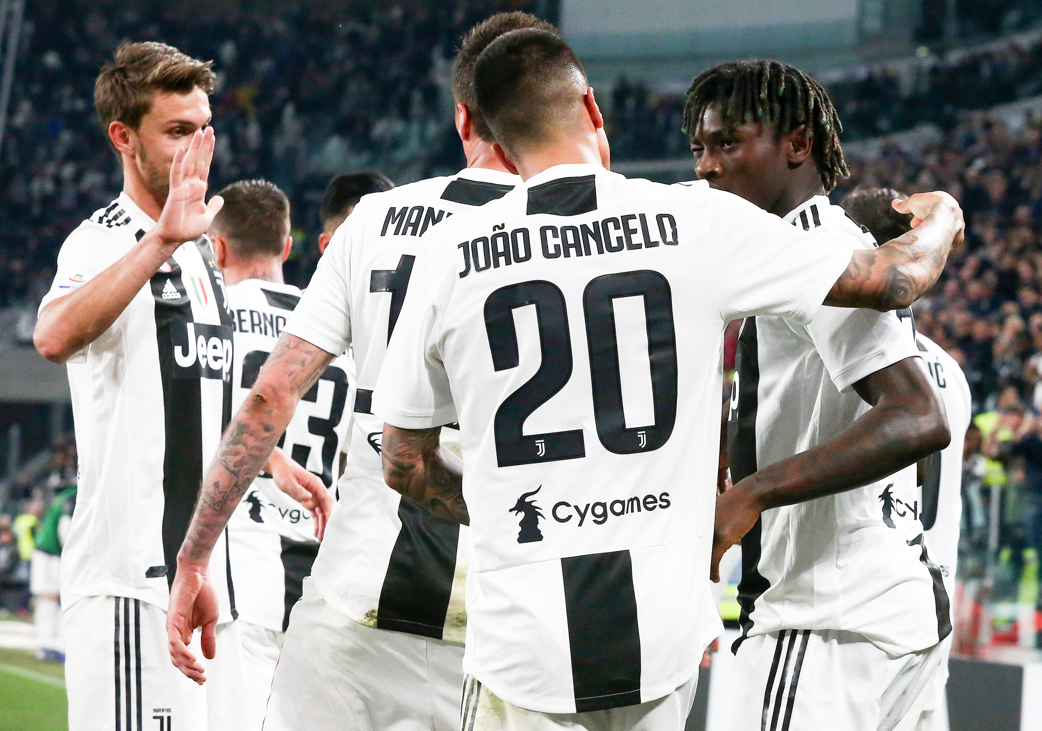 意媒：意甲或引入足球视频支持系统，主帅每场有两次挑战机会（意媒：意甲考虑引入视频回放支持，主帅每场可挑战两次）