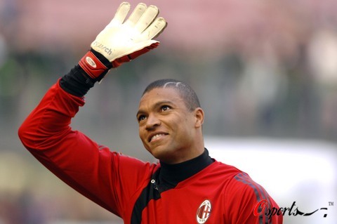 劳塔罗：若拉扯都判点那比赛没法踢；想和萨内蒂那样扎根国米（劳塔罗：若拉扯就判点比赛难踢，愿像萨内蒂一样在国米扎根）