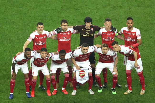 意天空：迪乌夫在国米逐渐展现影响力，或成邓弗里斯合适替补（意天空：迪乌夫在国米渐入佳境，有望出任邓弗里斯理想替补）