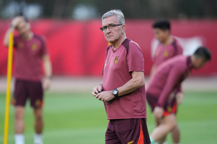 足坛50大身价最高的青年才俊！（全球足坛50位最具身价的年轻新星）