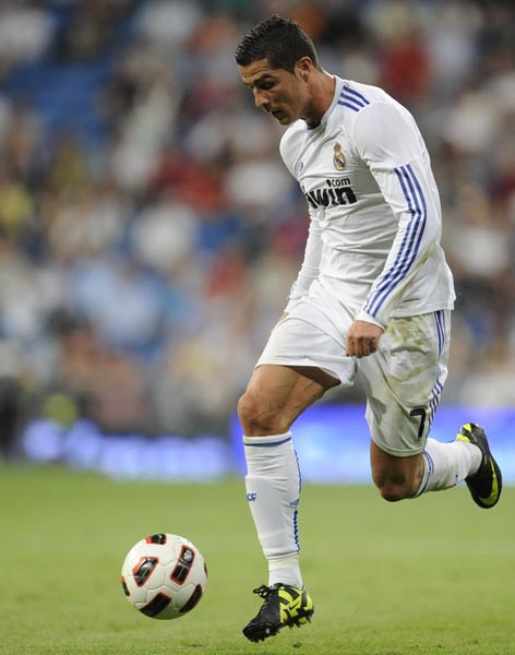 热议U16男足晋级：09三个中锋很幸福，希望终结无缘世少赛（U16男足晋级引热议：09梯队三中锋豪华，期待终结世少赛无缘纪录）