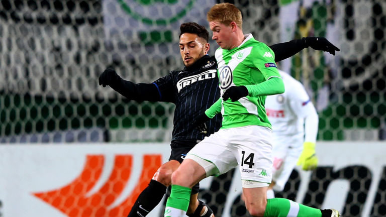 巴萨两年来最快丢球均来自阿拉维斯：分别为开场18秒与43秒（过去两年巴萨最快失球均被阿拉维斯打进：开场18秒与43秒）