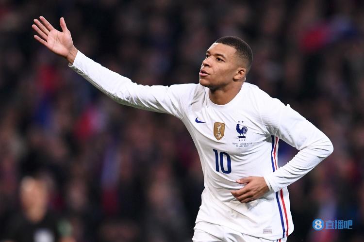 回德甲？斯基拉：沃尔夫斯堡有意冬窗引进菲尔克鲁格（斯基拉：狼堡有意在冬窗签下菲尔克鲁格，或将重返德甲）