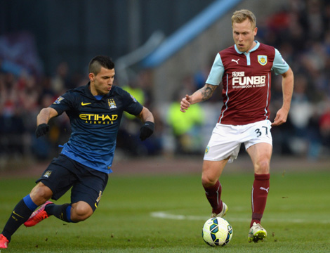 曹法尔：我为西汉姆踢球5年，却只换来了30秒的不续约通知（曹法尔：为西汉姆效力五年，获知不续约仅用30秒）